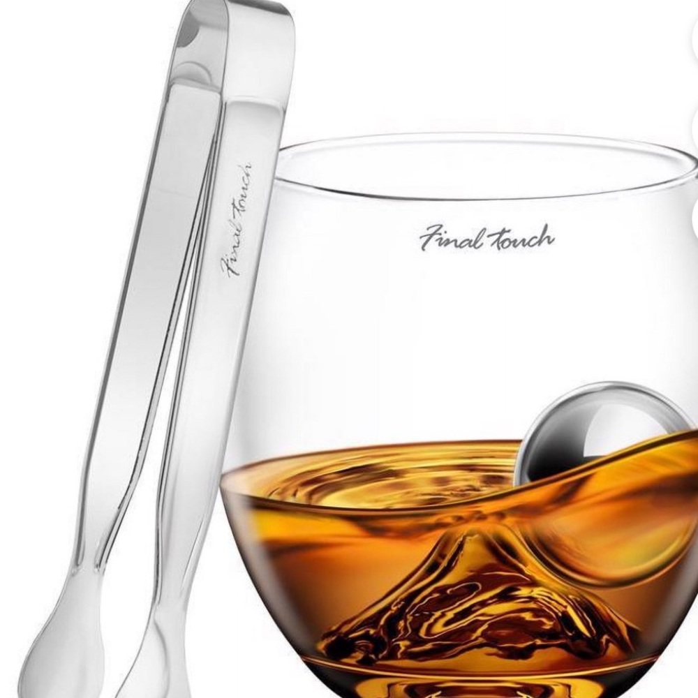 Final Touch Whiskey Glass with Stainless Steel Chilling Ice Ball